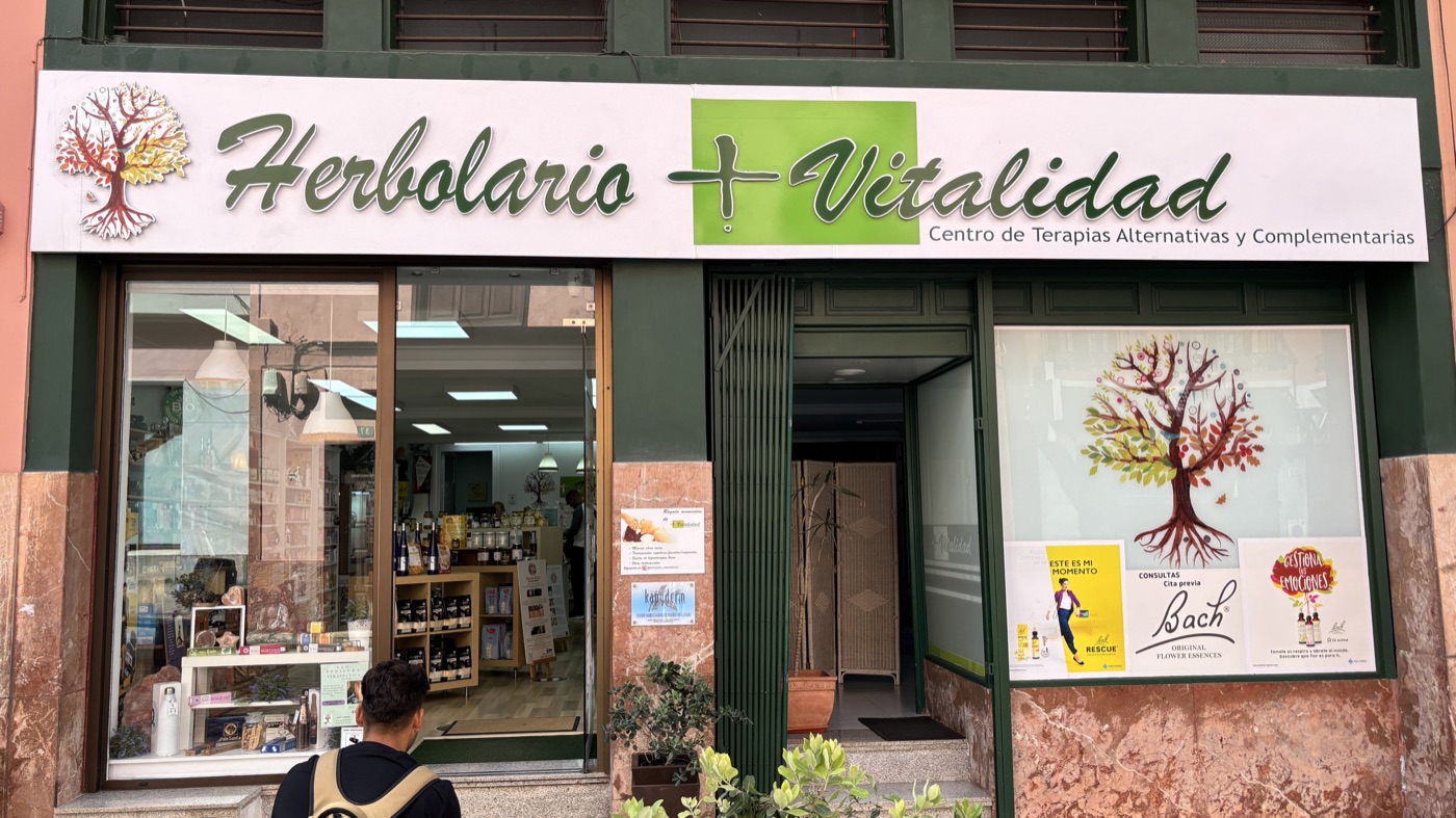 Fachada del Herbolario Más Vitalidad